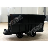 -6单侧曲轨侧卸式矿车