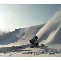 做好人工造雪机打造的滑雪场三步骤