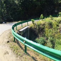 山西太原四好公路护栏 三波波形护栏  护栏板安装