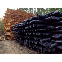 厂家专业生产油木杆 油炸杆 防腐油木杆 黒木杆 通信油木杆 油木电线杆